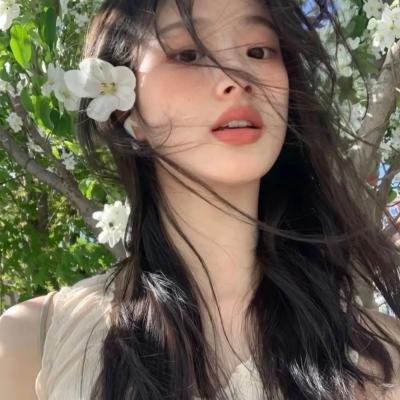钢管舞娘